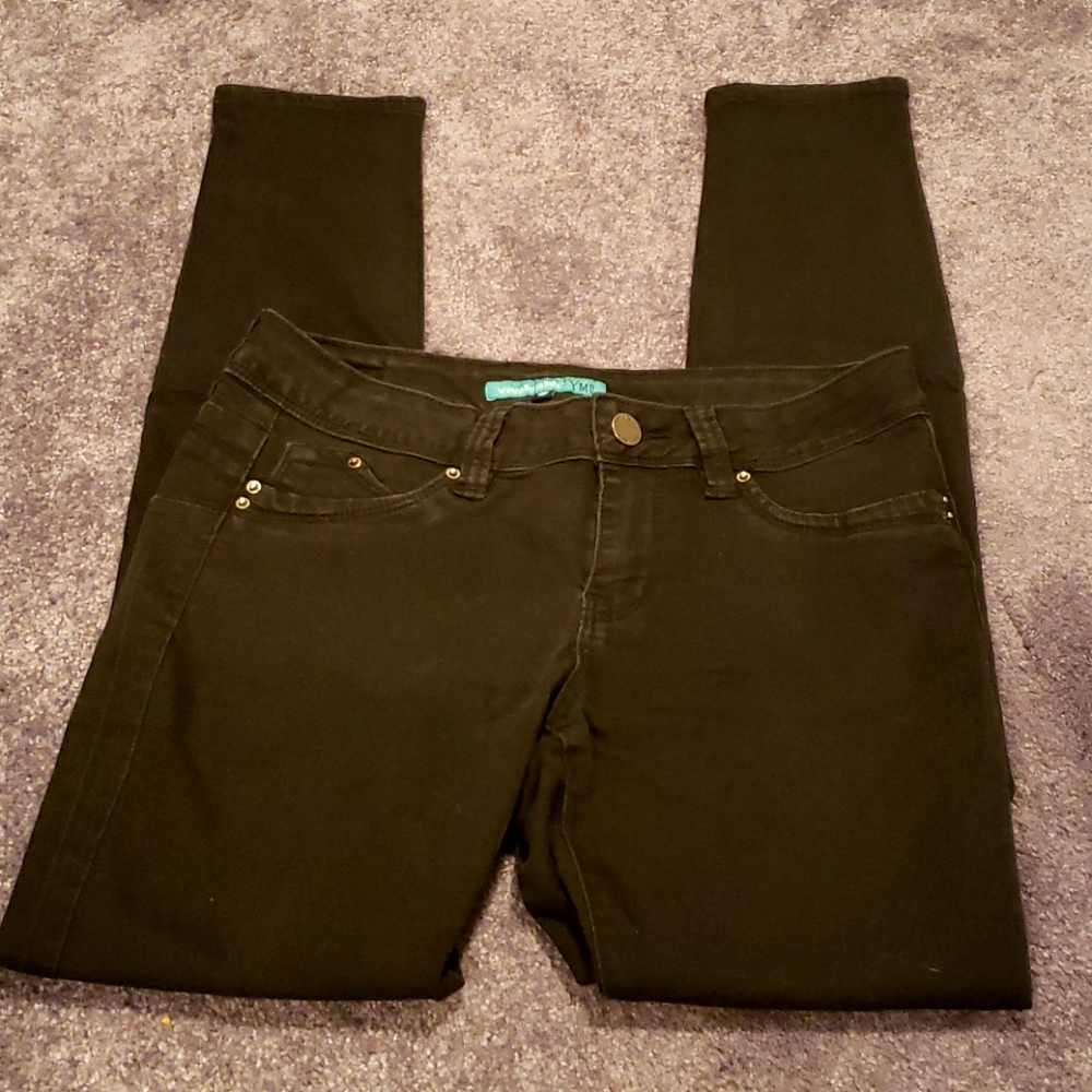 Black skinny jeans